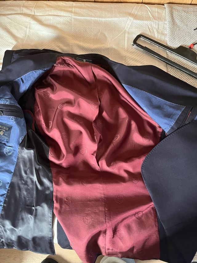 Traje azul marino verano de Studio