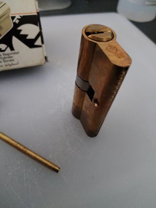 Bombillo cerradura Ezcurra DS-15 