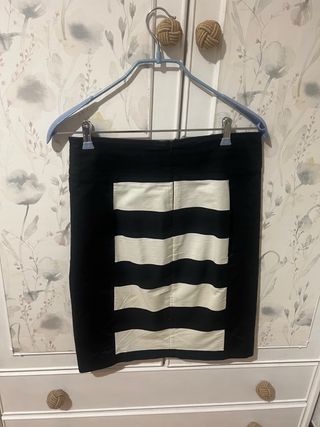 Falda tubo blanco&negro