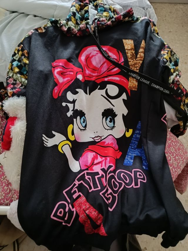 Sudadera betty boop nueva