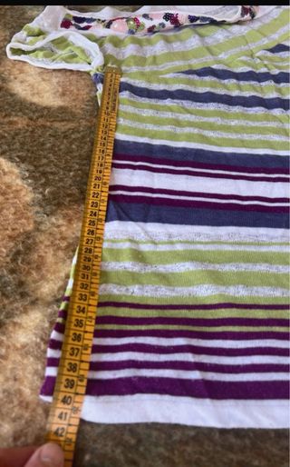 Maglia a righe verde e viola