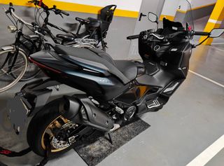 Yamaha Tmax Tech 2022 560cc A2