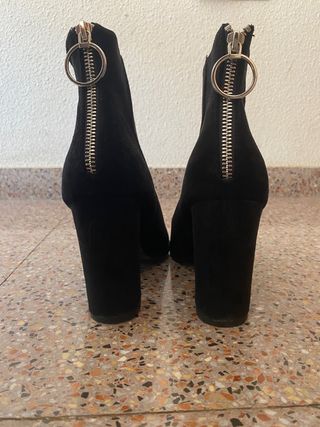Botines negros