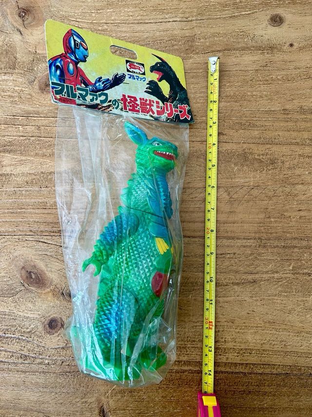 Gango Sofubi Bullmark Kaiju