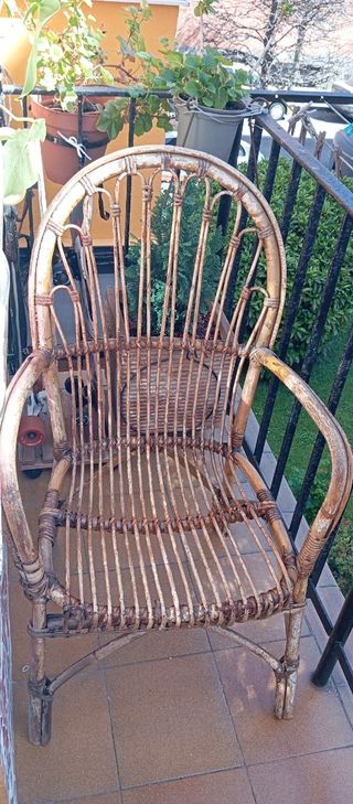 Silla mimbre vintage
