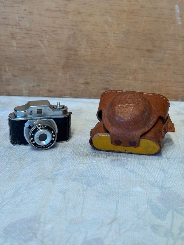 Mini cámara fotogràfica vintage Hit