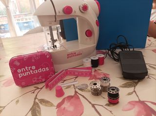 Mini máquina coser Entre Puntadas