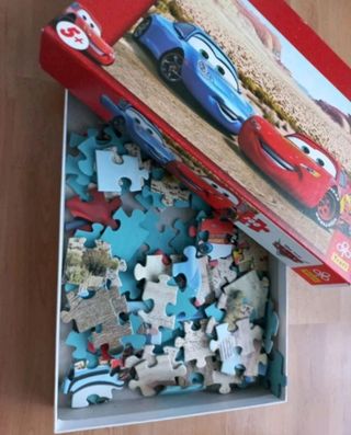 Lote de parchís-oca, puzzles y dominó