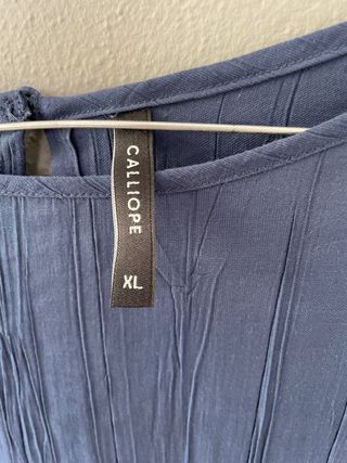 Canotta blu plissettata