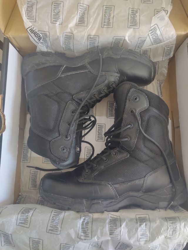 Botas Magnum