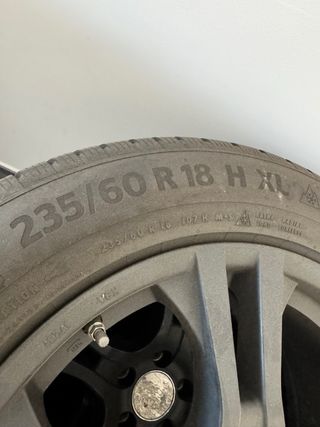 Neumáticos Continental 235/60 R18