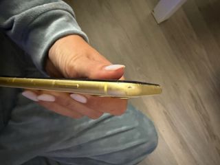 iPhone 11 Amarillo 128GB