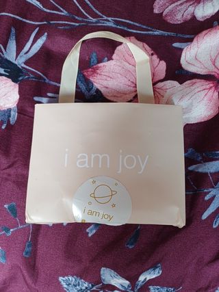 Pendientes I am Joy sin estrenar