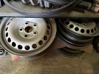 Llantas 16 transporter