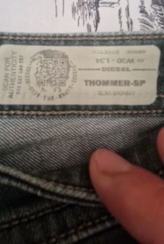 Vaqueros Diesel slim. Talla 30-34