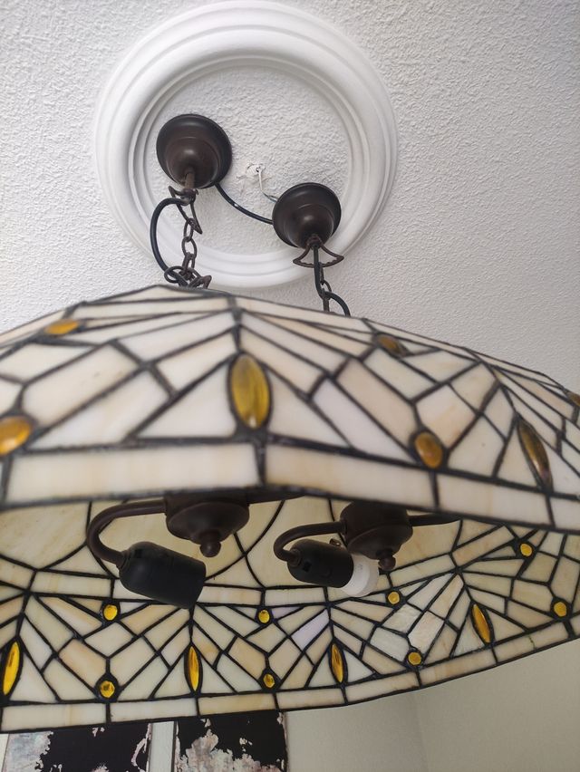 Lampara techo Tiffany circular con 3 luces
