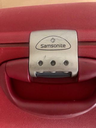 Maleta Samsonite roja