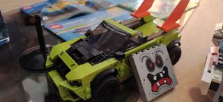 Lego City - Barco y vehículos- más robot y panda .