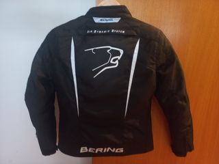 Cazadora de moto de mujer 4 tiempos