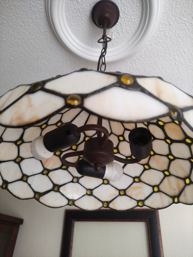 Lampara techo Tiffany circular con 3 luces