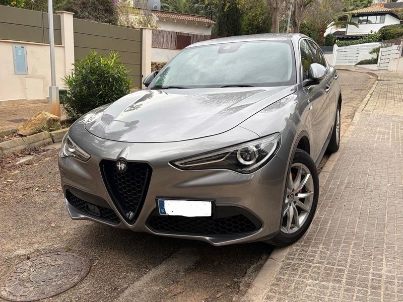 Alfa Romeo Stelvio - foto 1