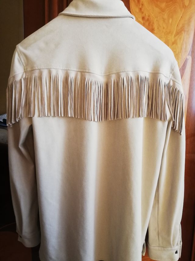 Camicia donna con frange camoscio. Marca Vicolo.