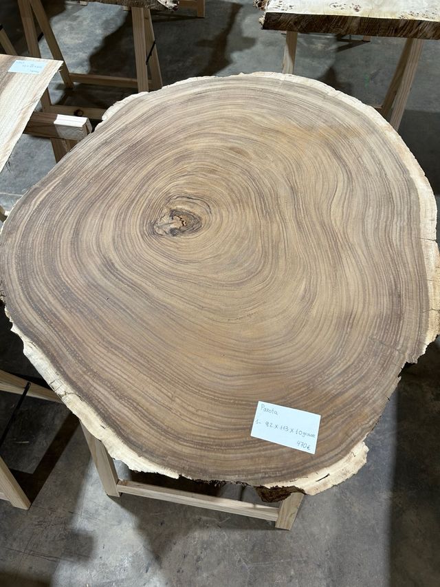 Tablón de madera de Parota para hacer mesa o centro