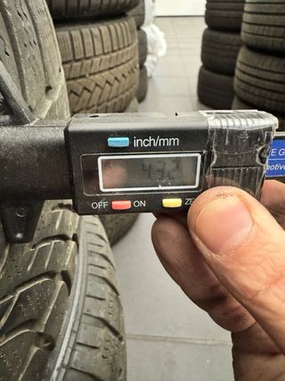 Llantas BMW 17" + 4 neum