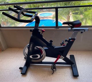 Bicicleta spinning LifeFitness IC1