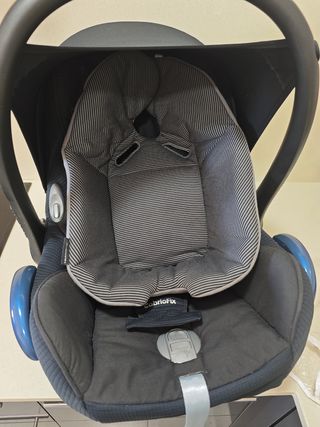Maxi-Cosi CabrioFix: Portabebés
