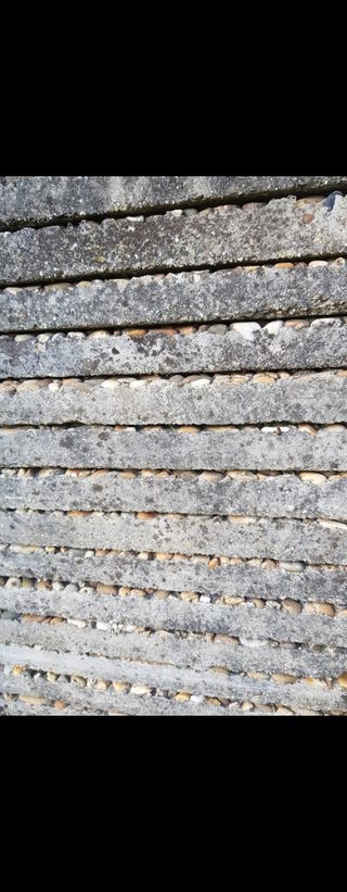 Baldosas de piedras de cantería antiguas.