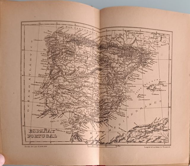 Libros de enseñanza antiguos