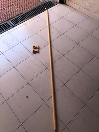 Barra de cortina con cortinas