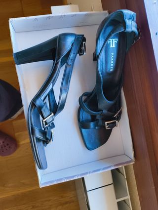 Sandalias Farrutx negras piel