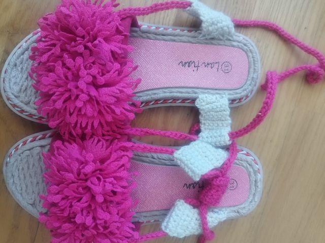 Sandalias niña beige y rosa talla 31