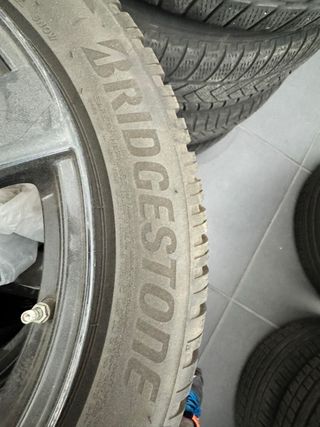 Llantas 17" + Neu Bridgestone