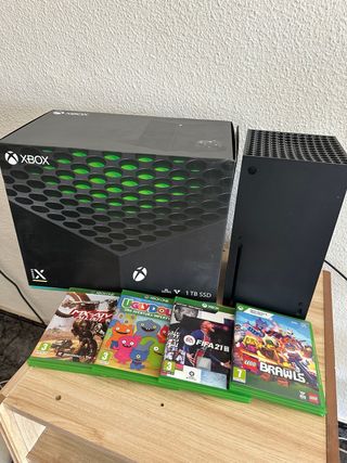 Xbox Series X 1TB + 4 juegos