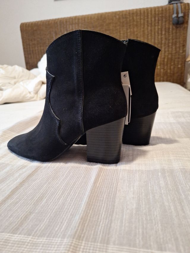 Botines piel negros zara talla 36
