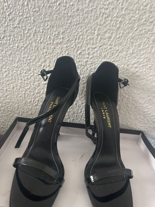 Tacones YVES SAINT LAUTENRT PARIS