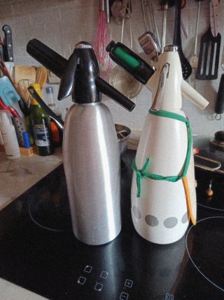 Dos Sifón sodas