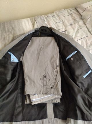 Traje