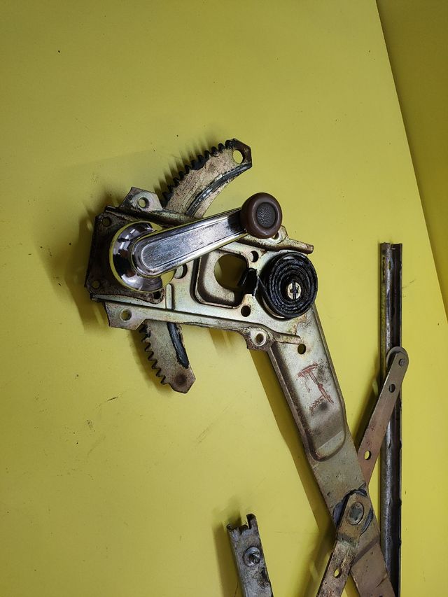 ✅ELEVALUNAS DELANTERO IZQUIERDO NISSAN PATROL