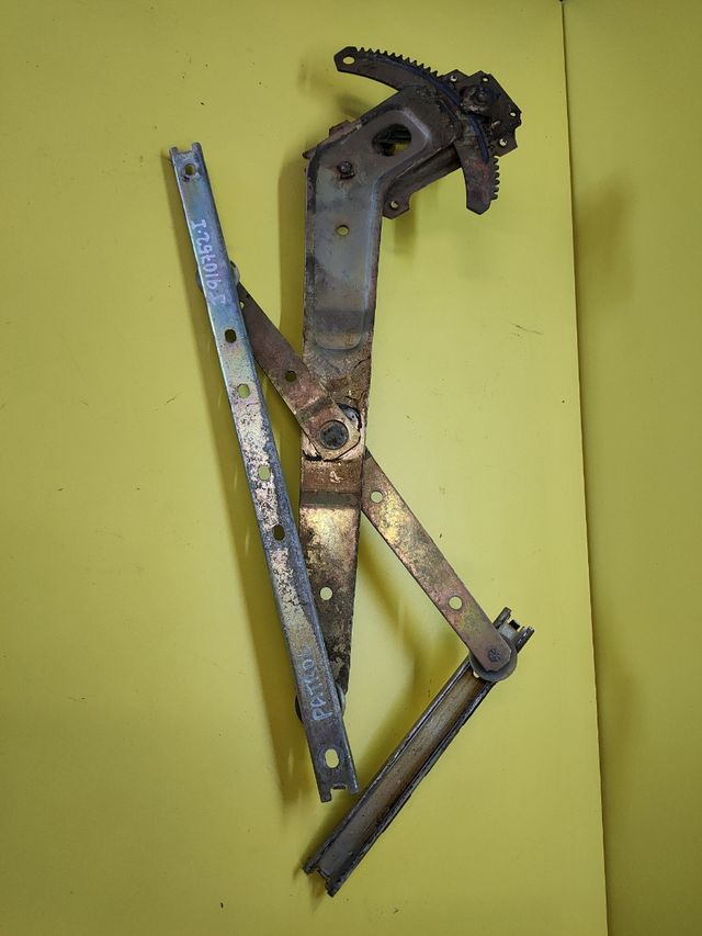 ✅ELEVALUNAS DELANTERO IZQUIERDO NISSAN PATROL