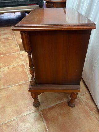 Mesitas noche clásicas - Madera