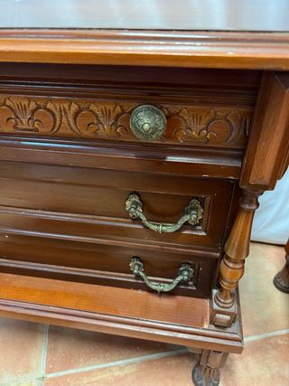 Mesitas noche clásicas - Madera