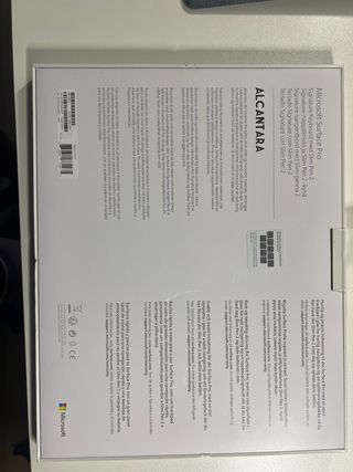 Microsoft Surface Pro 8 - 16GB RAM