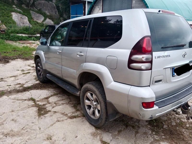 Toyota Land Cruiser 2007 - foto 1