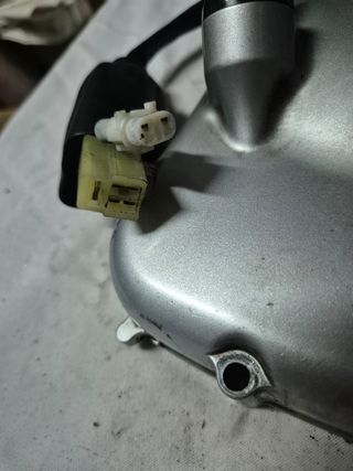 Tapa encendido x max 125 año 2019