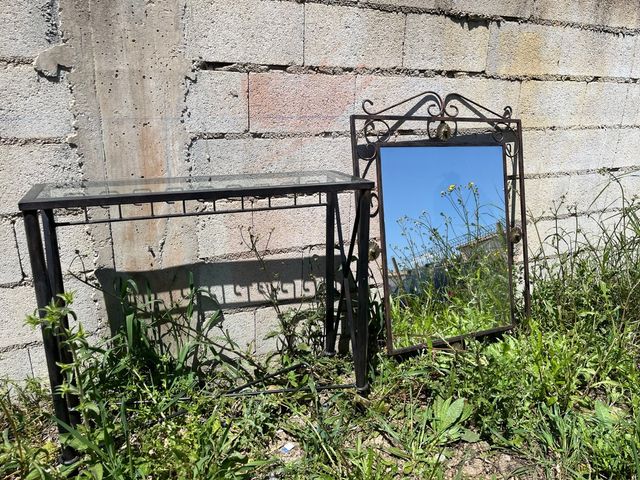 Mesa entradita hierro forjado