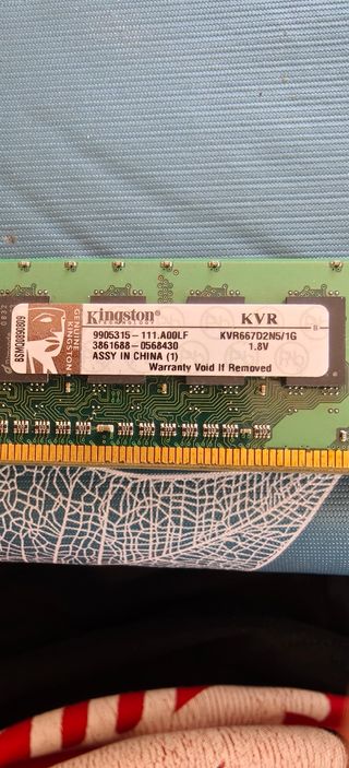Memorias Kingston KVR667D2N5/1G 1.8V